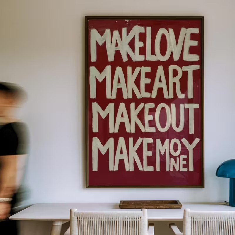 Home Decor Nz - Modern,Retro Self Made Love Kisses Me
