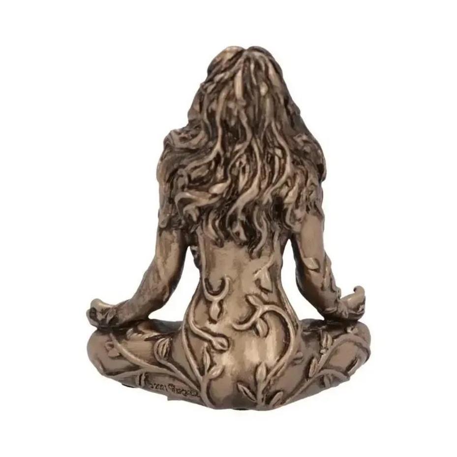 1 Pcs Mother Earth Statue Mini - Home Decor Quirky recension och pris