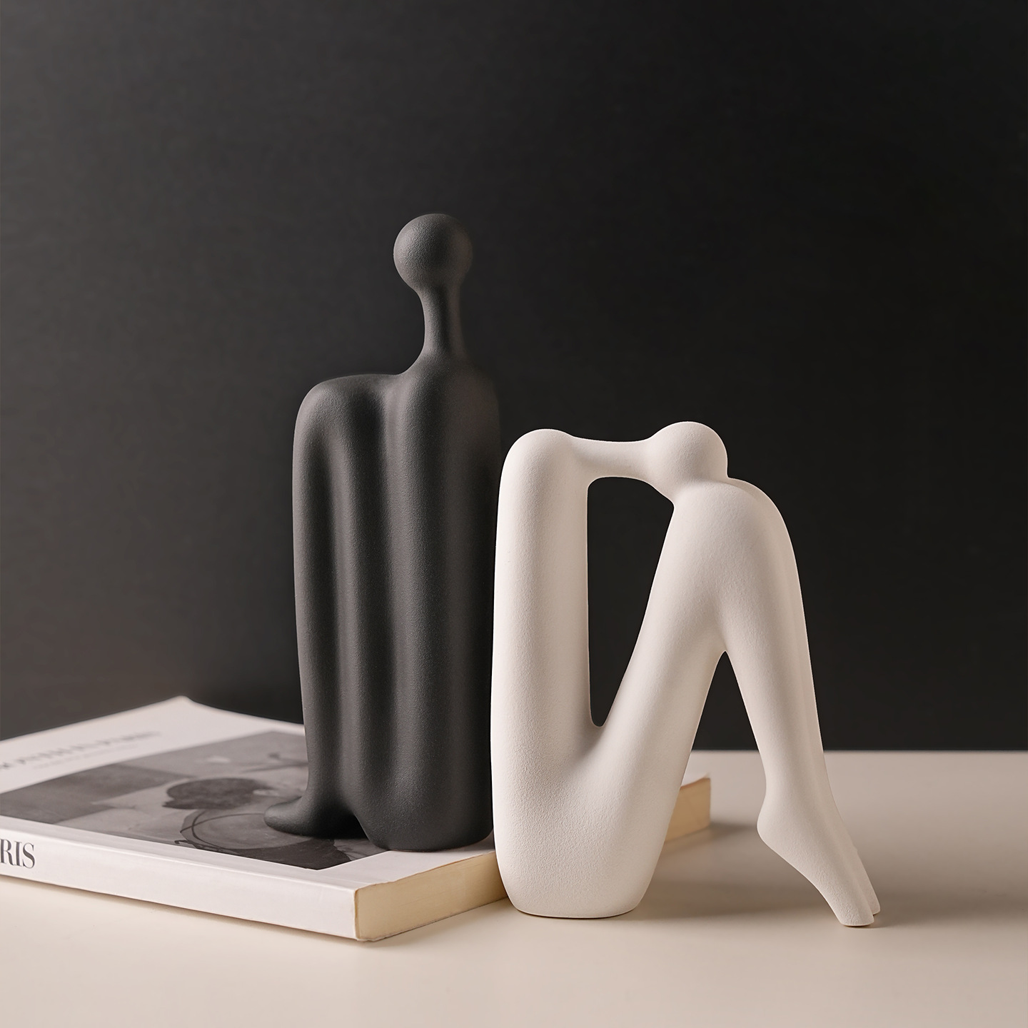Nordic Abstract Human Figure B - Aesthetic Bookend recension och pris