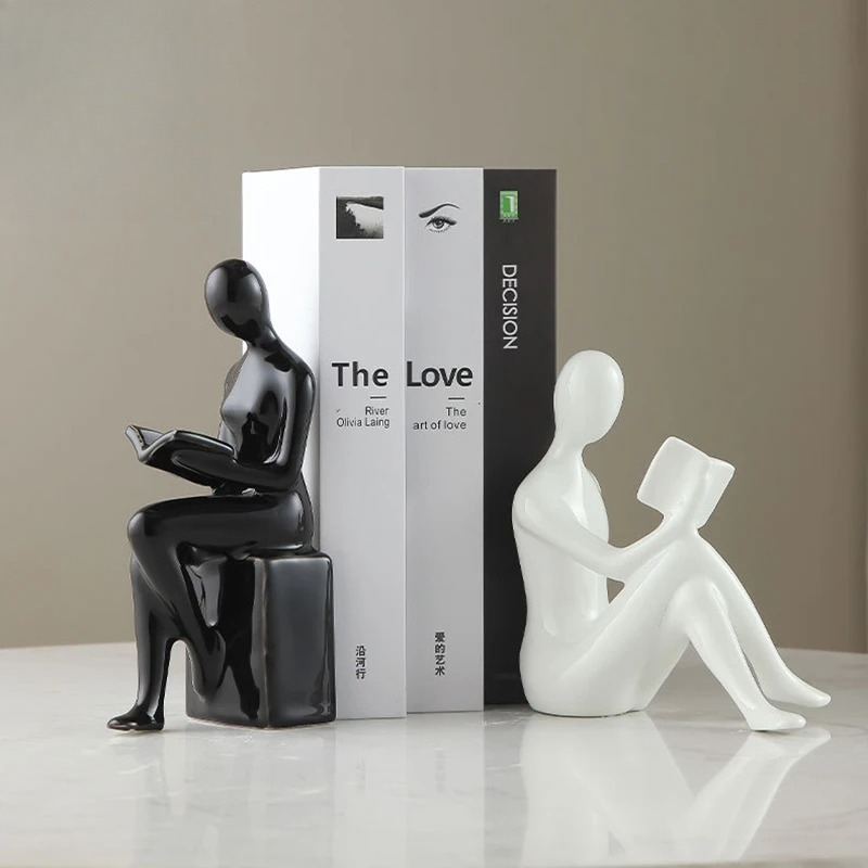 Reader Character Ceramic Statu - Aesthetic Bookend recension och pris