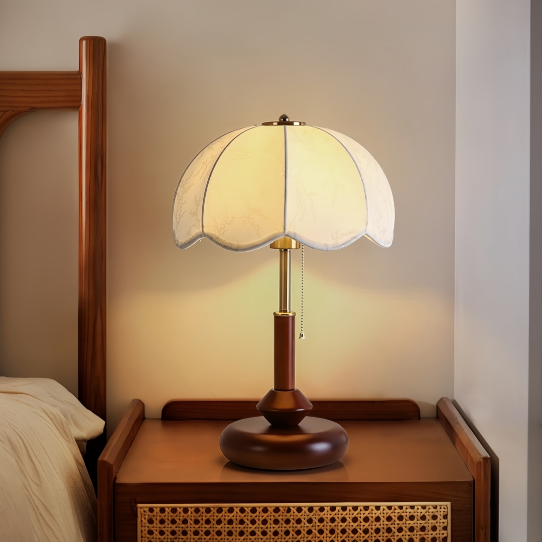 Vintage Scalloped Dome Table L - Home Decor Light recension och pris