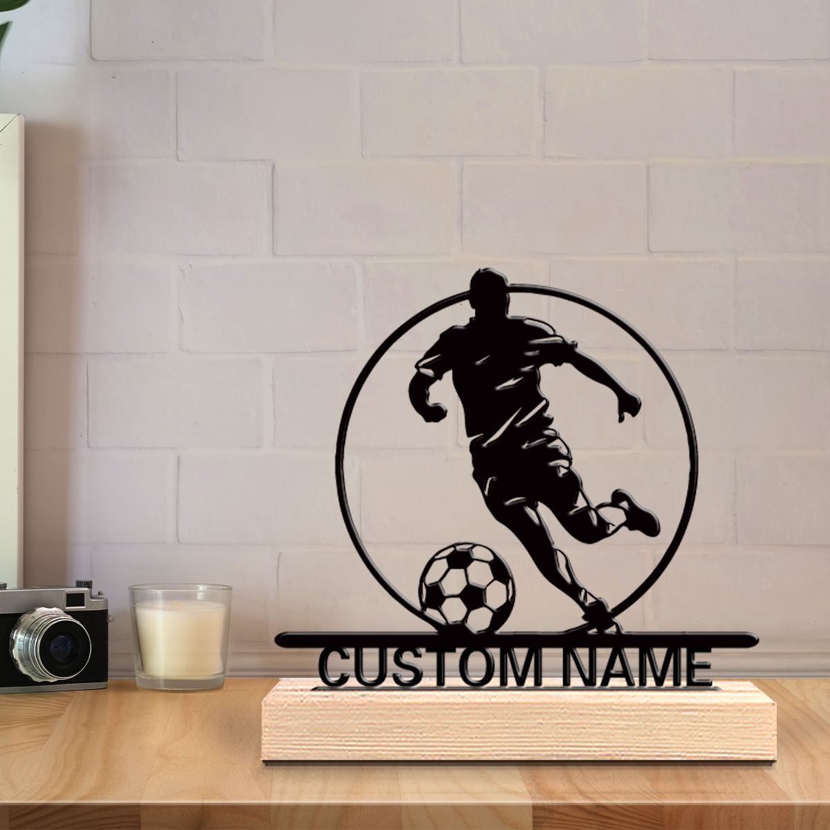 Custom Soccer Player Metal Sta - Home Decor Happy recension och pris