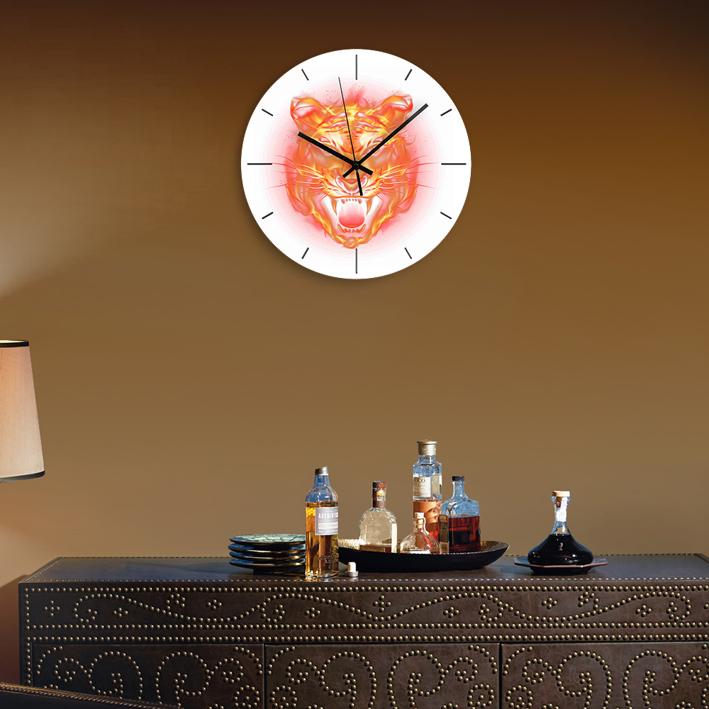 Angry Tiger Wall Clock for Liv - Home Decor On Amazon recension och pris