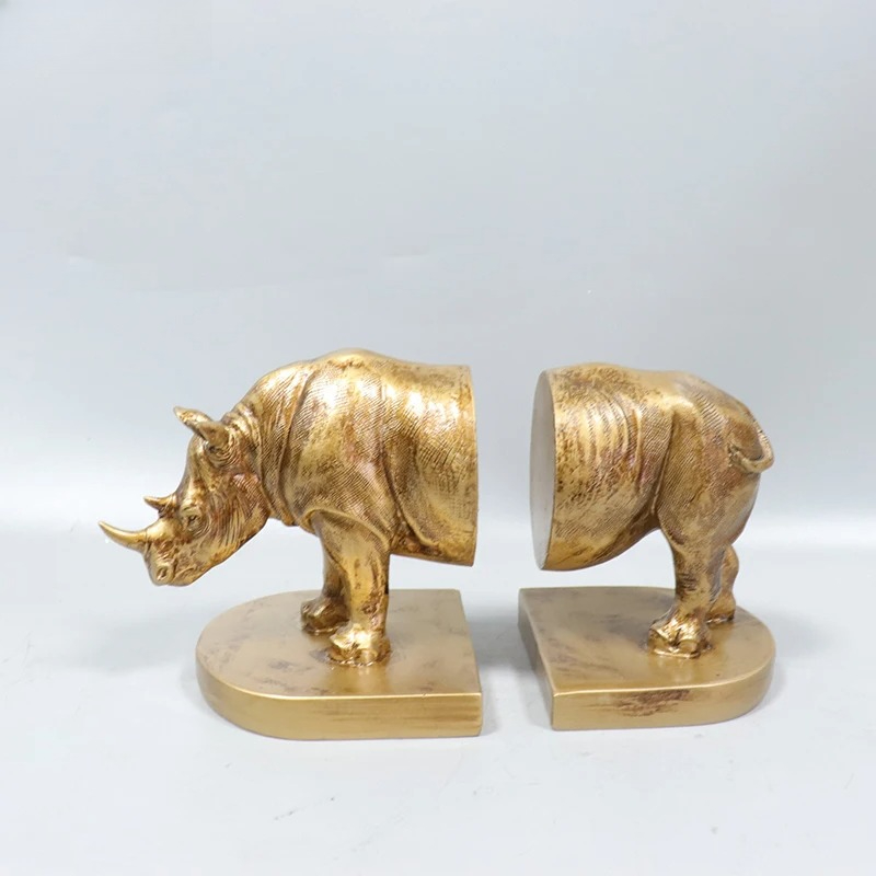 Retro Golden Rhinoceros Statue - Aesthetic Bookend recension och pris